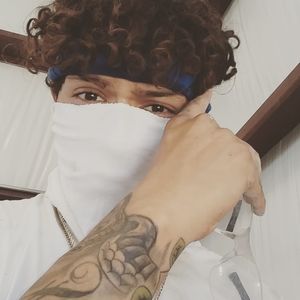 Meet your Posher, Diego